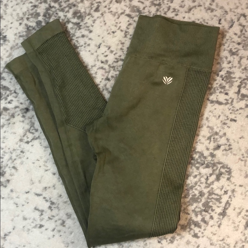 Forever21 seamless leggings